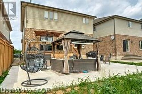 12 Mitten Court, Hamilton, ON - Outdoor With Exterior