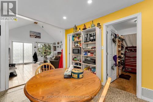 336 Elliott Avenue, Kingston (East Of Sir John A. Blvd), ON - Indoor