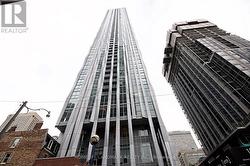 1902 - 1 YORKVILLE AVENUE  Toronto, ON M4W 1L1