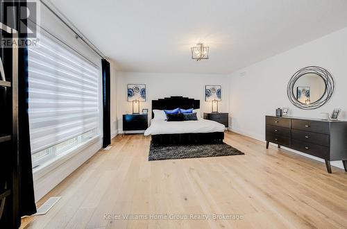 2 Nicholas Way, Guelph (Victoria North), ON - Indoor Photo Showing Bedroom