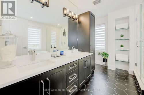 2 Nicholas Way, Guelph (Victoria North), ON - Indoor Photo Showing Bathroom