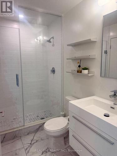 C802 - 38 Simcoe Promenade, Markham, ON - Indoor Photo Showing Bathroom