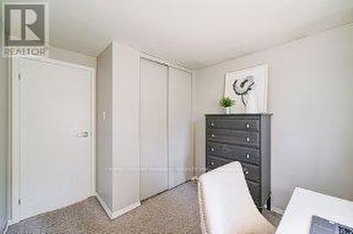 33 Groveland Crescent, Brampton, ON - Indoor