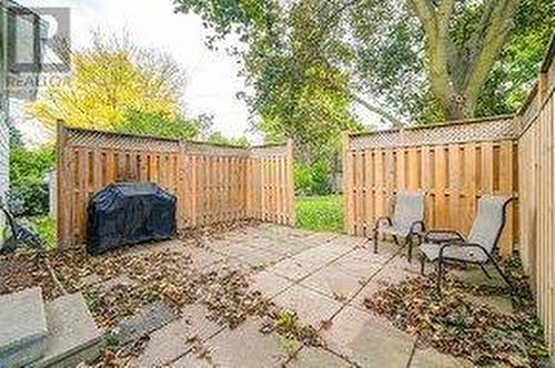 33 Groveland Crescent, Brampton, ON - Outdoor