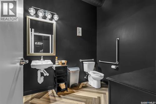 Reign Academy & Studios, Warman, SK 