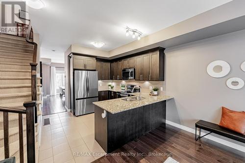 4148 Galileo Common, Burlington (Shoreacres), ON - Indoor Photo Showing Kitchen