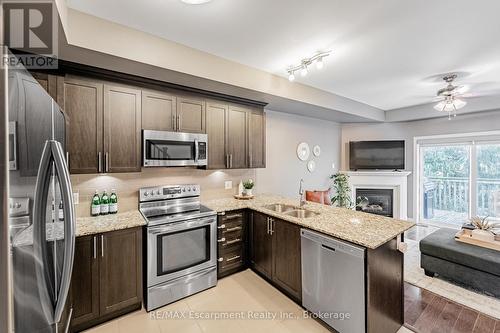 4148 Galileo Common, Burlington (Shoreacres), ON - Indoor Photo Showing Kitchen With Double Sink