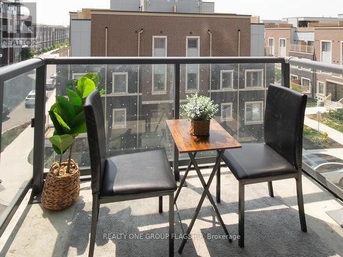 308E - 38 Honeycrisp Crescent, Vaughan, ON - Outdoor