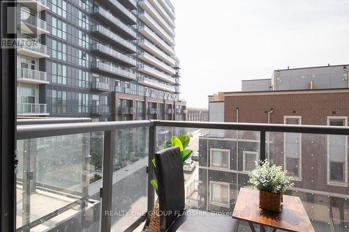 308E - 38 Honeycrisp Crescent, Vaughan, ON - Outdoor