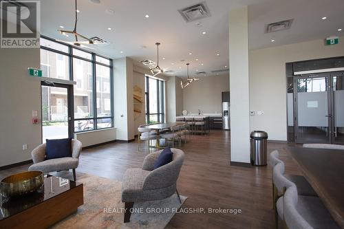 308E - 38 Honeycrisp Crescent, Vaughan, ON - Indoor