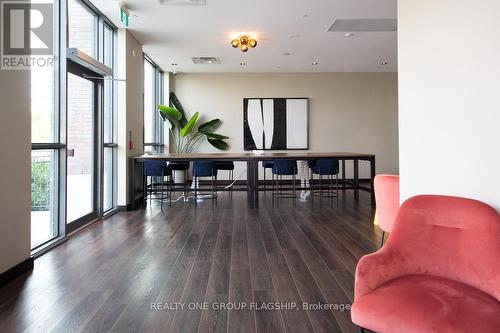 308E - 38 Honeycrisp Crescent, Vaughan, ON - Indoor Photo Showing Other Room