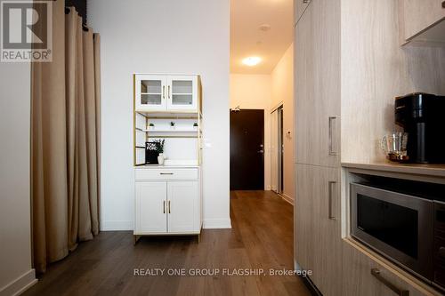 308E - 38 Honeycrisp Crescent, Vaughan, ON - Indoor