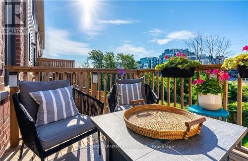 15 Pierre Trudeau Lane, Grimsby, ON - Outdoor With Deck Patio Veranda With Exterior