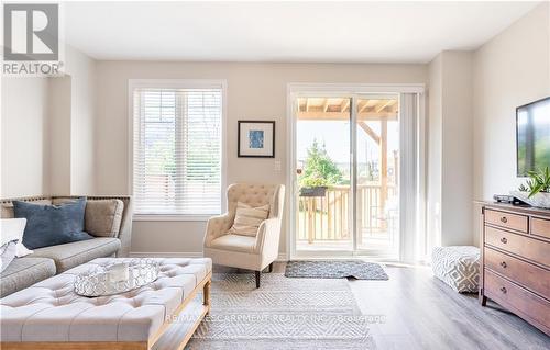 15 Pierre Trudeau Lane, Grimsby, ON - Indoor