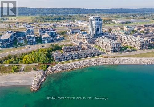 15 Pierre Trudeau Lane, Grimsby, ON - Outdoor With Body Of Water With View