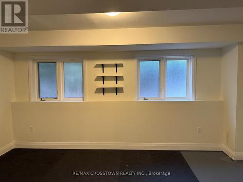 5 - 376 Blake Street, Barrie, ON - Indoor Photo Showing Other Room