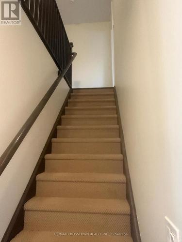 5 - 376 Blake Street, Barrie, ON - Indoor Photo Showing Other Room