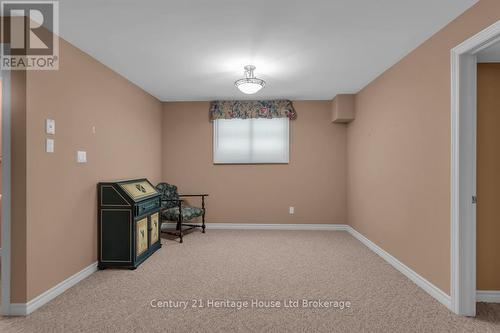 29 Jackson Court, Tillsonburg, ON - Indoor Photo Showing Other Room