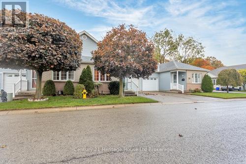 29 Jackson Court, Tillsonburg, ON - Outdoor