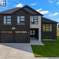 5245 AIDEN AVENUE  Tecumseh, ON N0R 1K0