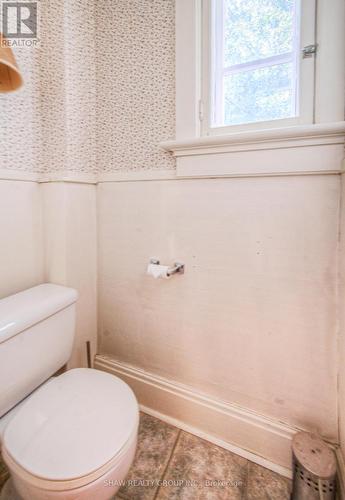 543 Queenston Road, Cambridge, ON - Indoor Photo Showing Bathroom