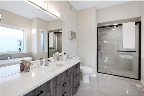 1892 Mccreary Road, Winnipeg, MB - Indoor Photo Showing Bathroom