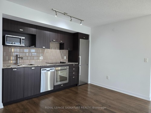 2616-275 Village Green Square, Toronto, ON - Indoor Photo Showing Kitchen With Upgraded Kitchen