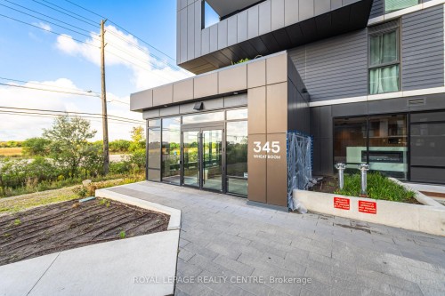 810-345 Wheat Boom Drive, Oakville, ON - Outdoor