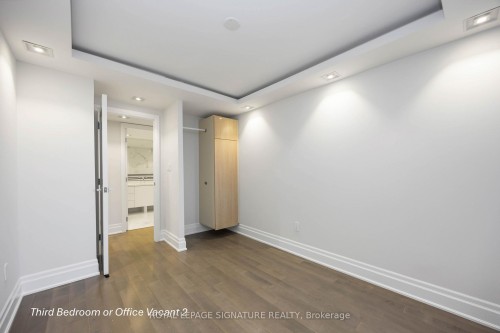 2904-2045 Lakeshore Boulevard W, Toronto, ON - Indoor Photo Showing Other Room