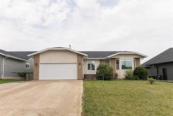 250 2nd Avenue NW  Carman, MB R0G 0J0