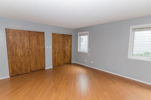 250 2Nd Avenue Nw, Carman, MB - Indoor Photo Showing Other Room