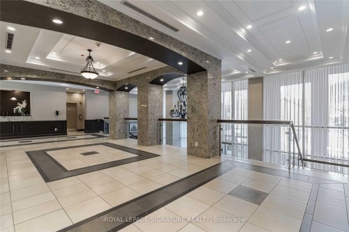 A32-281 Woodbridge Avenue, Vaughan, ON - Indoor Photo Showing Other Room