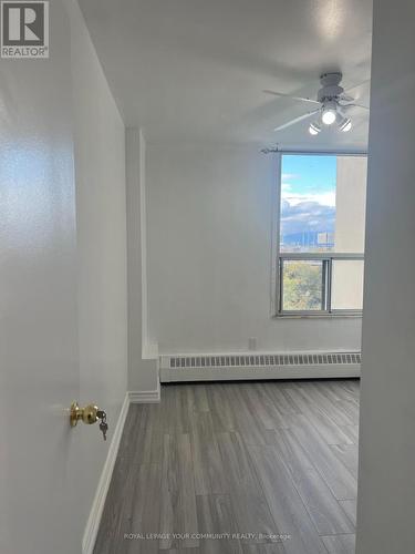 804 - 15 Vicora Linkway Way, Toronto, ON - Indoor Photo Showing Other Room