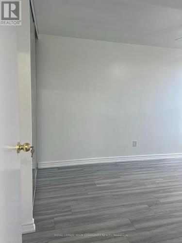 804 - 15 Vicora Linkway Way, Toronto, ON - Indoor