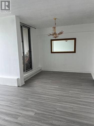 804 - 15 Vicora Linkway Way, Toronto, ON - Indoor Photo Showing Other Room