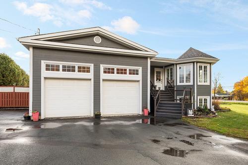 Garage - 2951 Rue Principale, Dunham, QC - Outdoor With Facade
