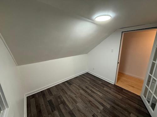 Chambre à coucher - 151 Rue St-Georges, Saint-Séverin, QC - Indoor Photo Showing Other Room