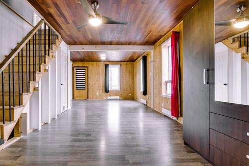 Salon - 151 Rue St-Georges, Saint-Séverin, QC - Indoor Photo Showing Other Room