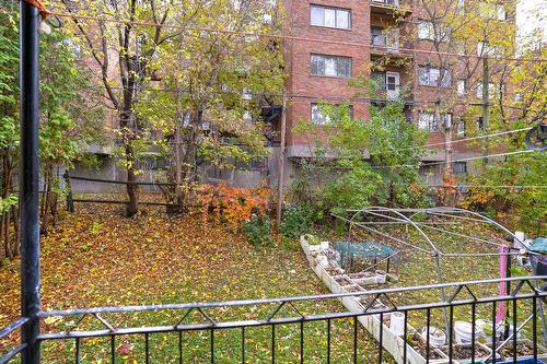 Cour - 4000  - 4002 Rue De La Peltrie, Montréal (Côte-Des-Neiges/Notre-Dame-De-Grâce), QC - Outdoor