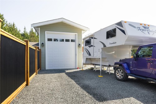 1988 Maple Bay Rd, Duncan, BC 