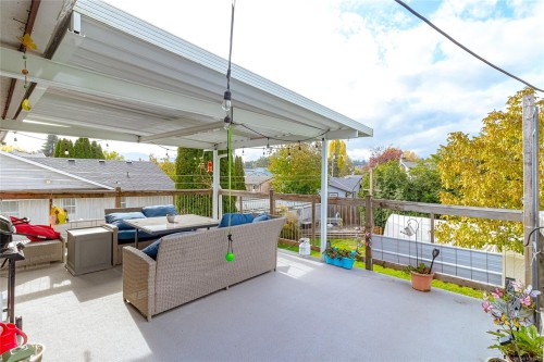 6274 Somenos Rd, Duncan, BC 