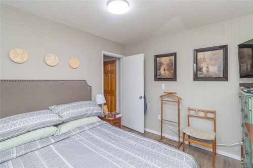 6274 Somenos Rd, Duncan, BC 