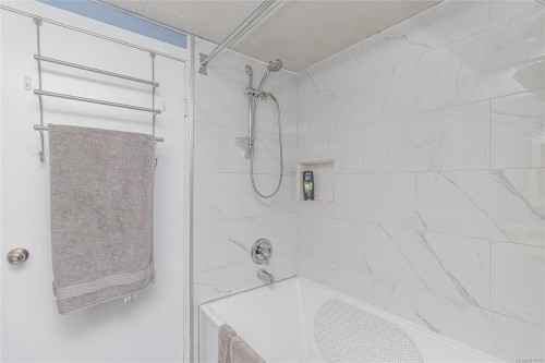 6274 Somenos Rd, Duncan, BC 