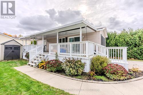 4 Tamarack - 4449 Milburough Line, Burlington, ON - Outdoor With Deck Patio Veranda