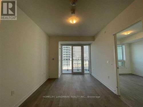 501 - 4675 Metcalfe Avenue, Mississauga, ON - Indoor Photo Showing Other Room