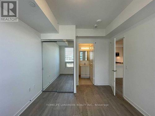 501 - 4675 Metcalfe Avenue, Mississauga, ON - Indoor Photo Showing Other Room