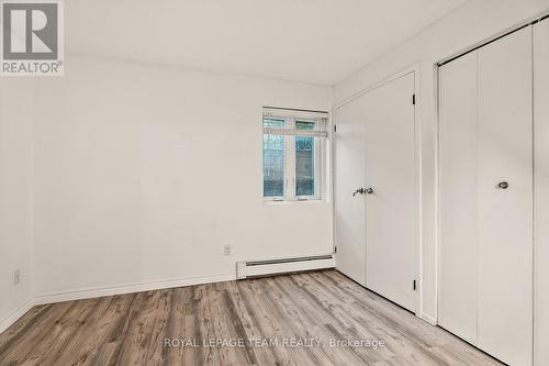 25 Sheba Private, Ottawa, ON - Indoor Photo Showing Other Room