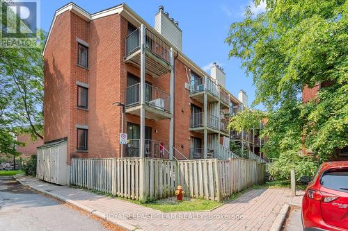 25 Sheba Private, Ottawa, ON - Outdoor