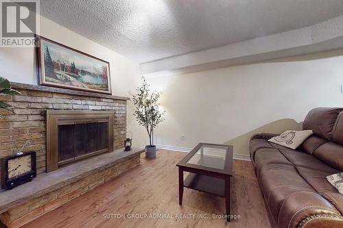 192 Nelson Street, Bradford West Gwillimbury, ON - Indoor Photo Showing Living Room With Fireplace
