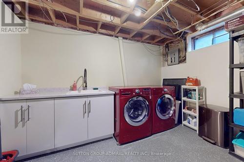 192 Nelson Street, Bradford West Gwillimbury, ON - Indoor Photo Showing Laundry Room